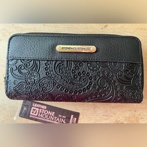 Stone Mountain leather clutch/wallet
